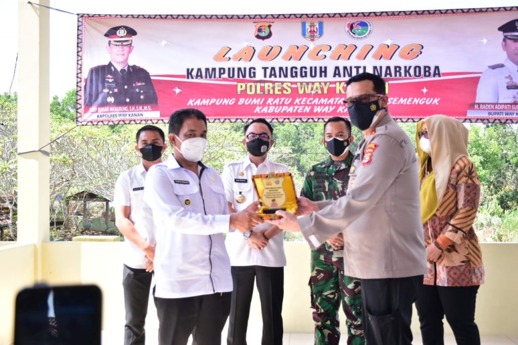 Ras Hadiri Launching Kampung Tangguh Anti Narkoba