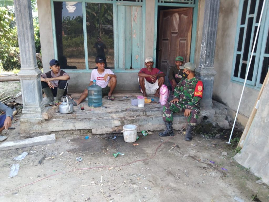 Sertu Budiono Komsos Di Kampung Gedung Jaya