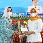 Cerianya Anak Anak PAUD, Sambut Bunda Riana Sari Arinal Dalam Kunjungan Kerja TP-PKK Provinsi Di Kabupaten Pesisir Barat