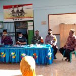 Sertu Paijo Komsos Di Kampung Tiuh Baru