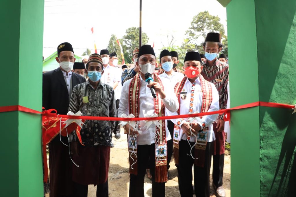 PM (ParosilMabsus&Mad Hasnurin) Resmikan Masjid Nurul Yaqin Kec Batu Brak