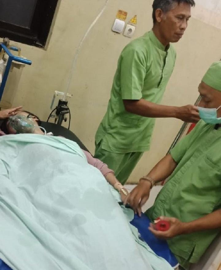 Seorang Gadis Nekad Melompat Dari Jembatan Sungai Patemon Usai Dimarahi ibunya.