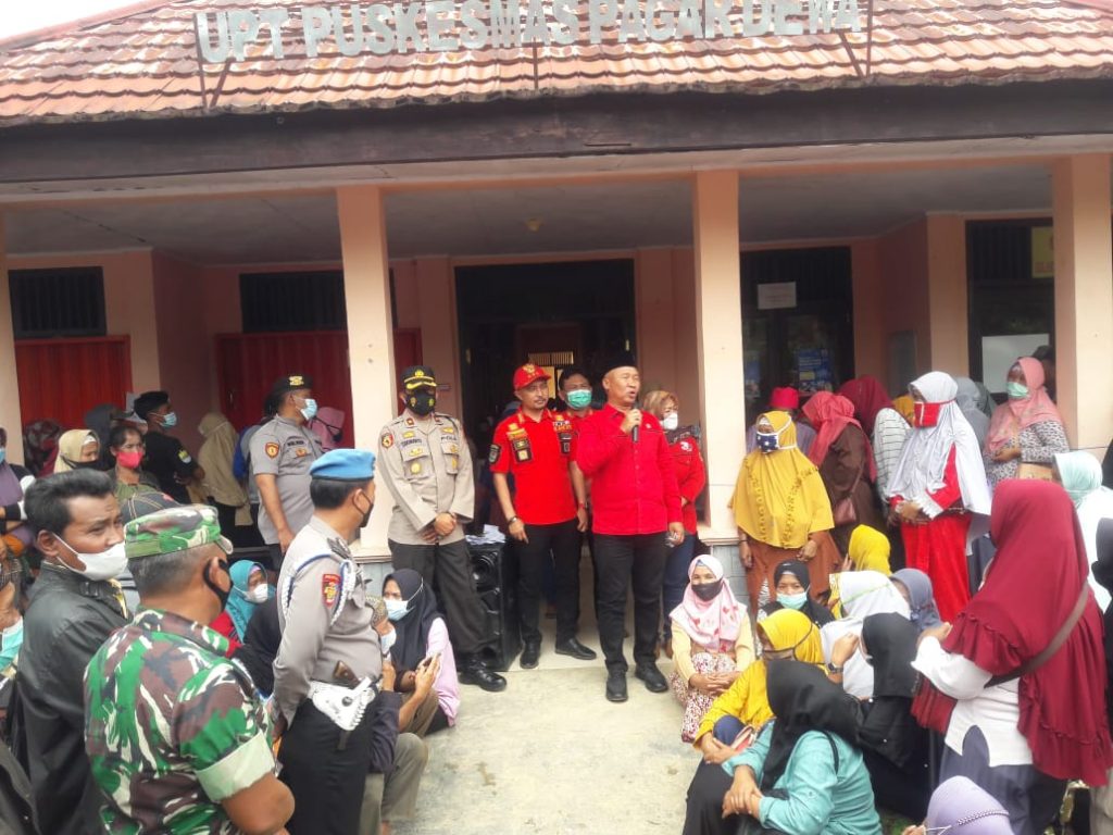 Mukhlis Basri Anggota MPR -DPR RI Apresiasi Polsek Sekincau, Koramil 0422/05 Belalau Dalam Percepatan Vaksinasi Covid 19