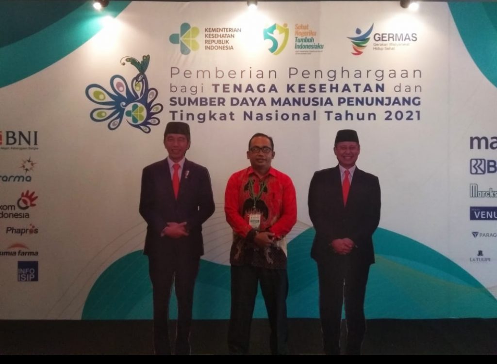 Parosil Mabsus Apresiasi Nakes Lampung Barat Wakili Provinsi Lampung Sebagai Penerima Penghargaan Tingkat Nasional Dari Menkes RI Budi Gunadi Sadikin 👇👇👇