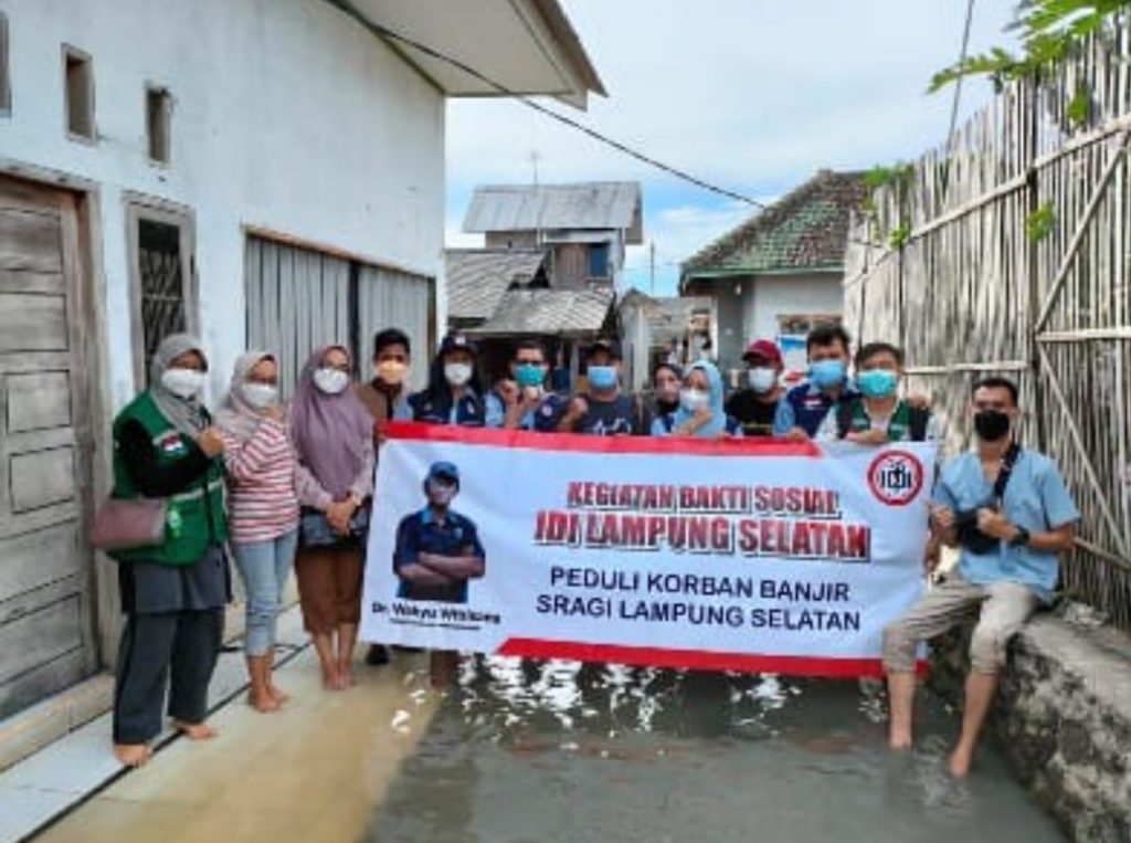 IDI Cabang Lampung Selatan Adakan Bakti Sosial Peduli Korban Banjir👇👇👇