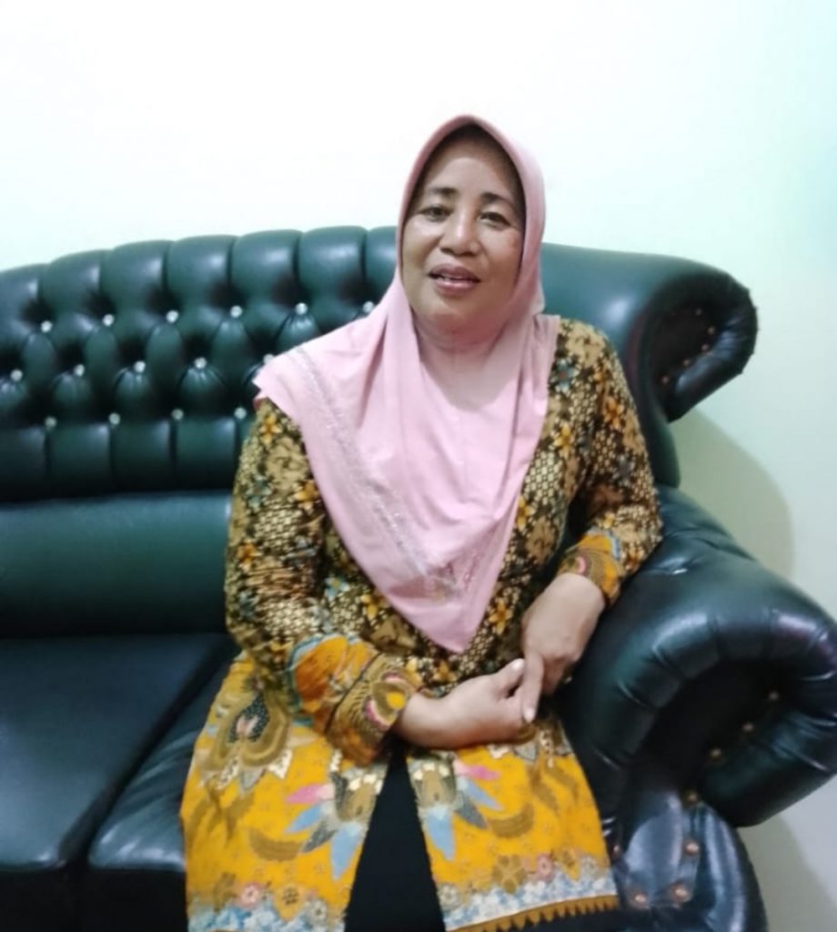 Kepala desa Langkap Siap Menjadi Ibu Tuk Semua Penduduk Desa Langkap