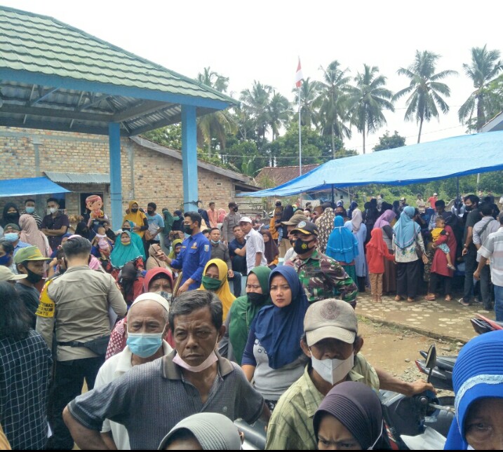 Warga Baradatu Antusias Ikuti Vaksin