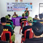 Babinsa Dan Bhabinkamtibmas Latih Linmas Disiplin Dan Wawasan Kebangsaan