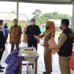 Serma Wardani Hadiri Pelantikan Aparatur Kampung Tanjung Raja Sakti