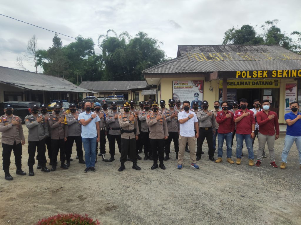 Polsek Sekincau Polsek Sumber Jaya Gelar Apel Rayonisasi Jelang Libur Natal 2021 Tahun Baru 2022.