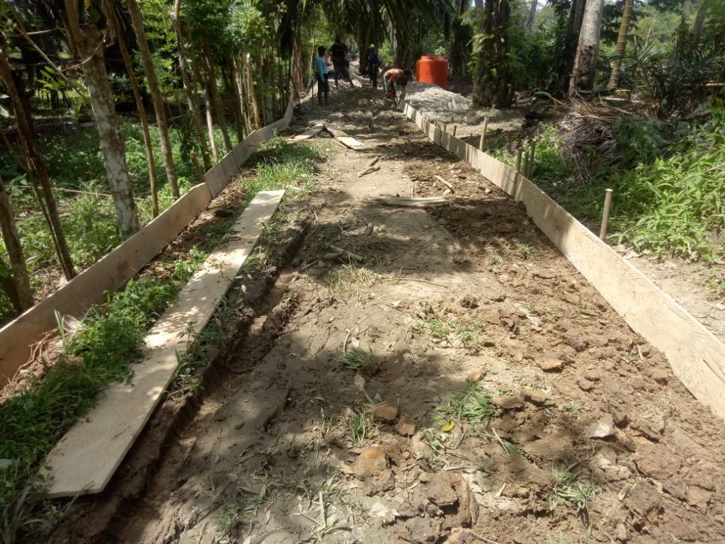 Pemerintah Desa Jawi titik Nol pembangunan jalan Rabat Beton DD Angaran Tahun 2024.