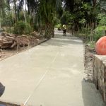 Pemerintah Desa Jawi Bangun Jalan Rabat Beton Angaran Dana Desa Tahun 2024.