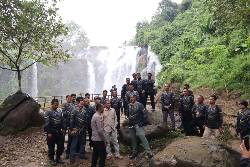 Semarak Hari Bhayangkara Ke 79, Kapolres Exhibition Wisata Curup Gangsa di Way Kanan