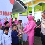 Hari Bhayangkara Ke-79, Polres Way Kanan Bakti Kesehatan Khitanan Gratis di Banjit