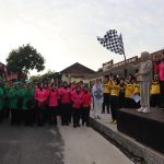 Bupati Way Kanan Lepas Peserta Jalan Sehat Menyambut HUT Bhayangkara Ke-79