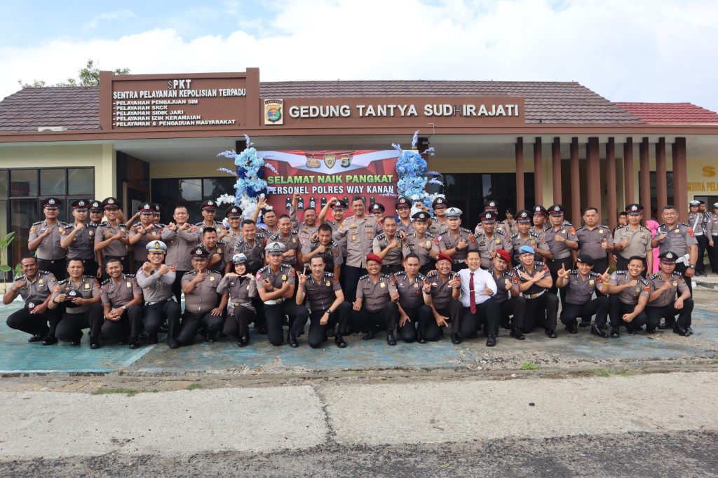 44 Personel Polres Way Kanan Naik Pangkat Periode 1 Juli 2025