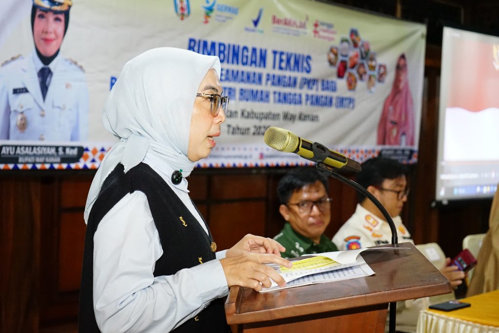 Lindungi Konsumen, Bupati Way Kanan Buka Bimtek Penyuluh Keamanan Pangan Bagi IRTP