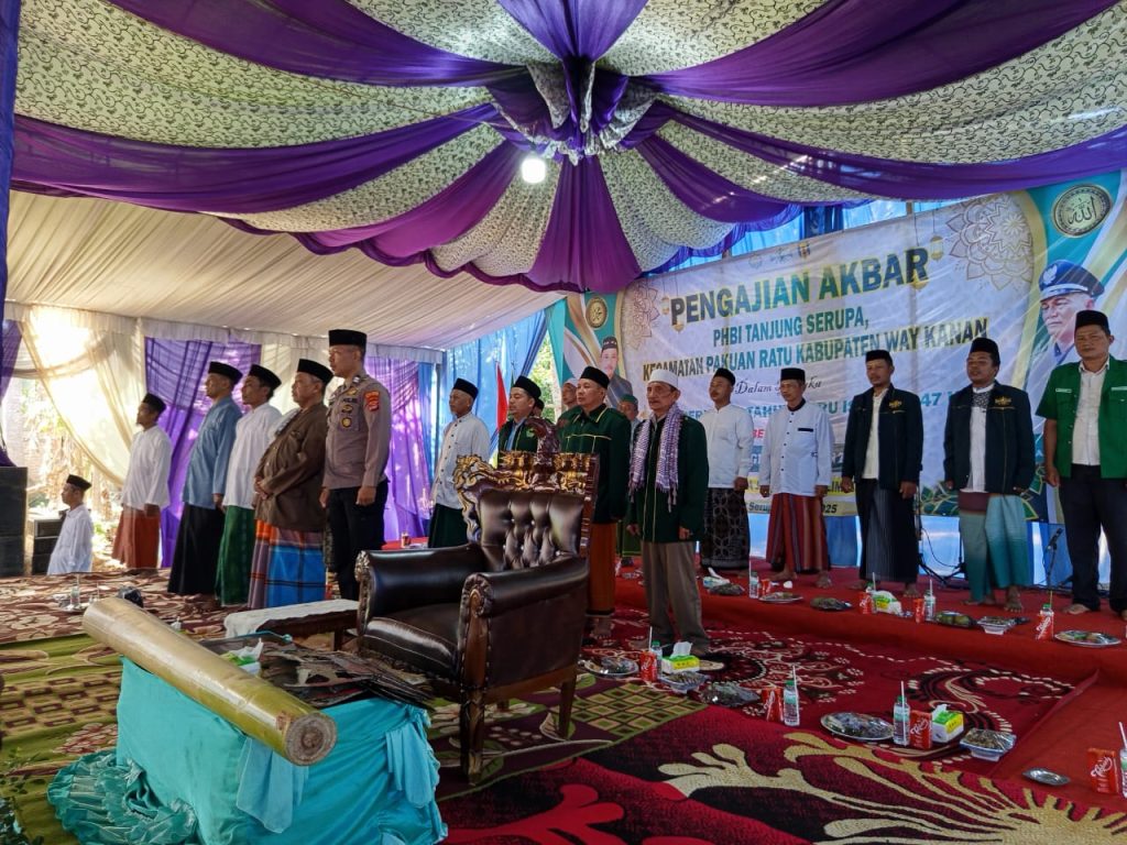 Jalin Silaturahmi Kamtibmas, Polisi Hadiri Pengajian Akbar di Mushola Jam’atul Muslimin