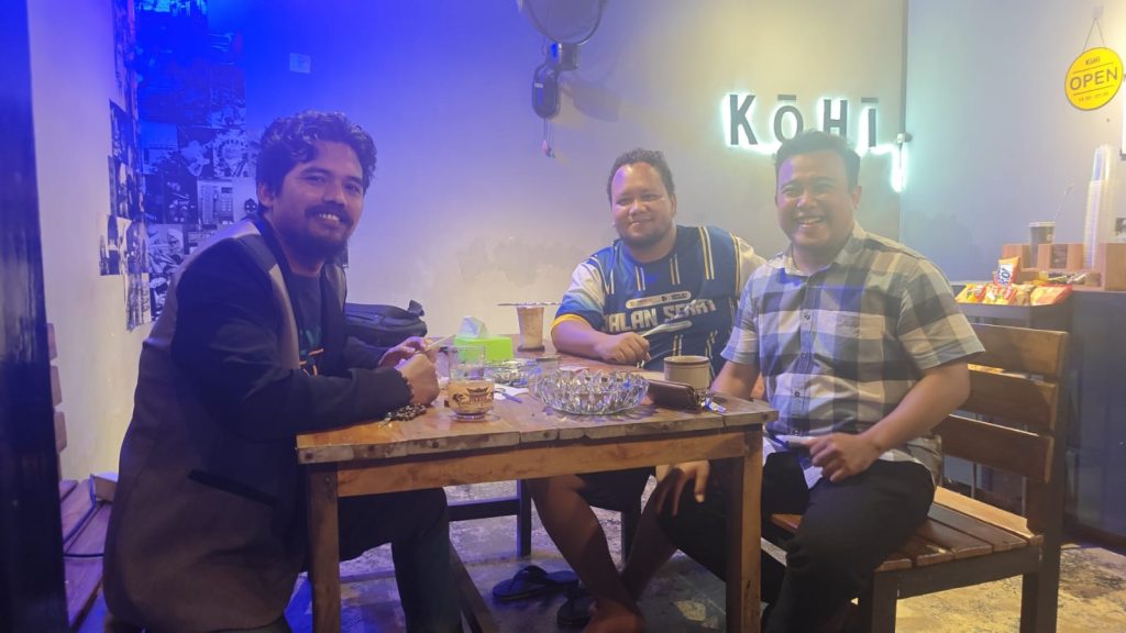 Angkat Update DTKS Menjadi DTSEN Sobat Ngopi (Songo) Jember Bersama Awak Media Gelar Ngobrol Pintar Di Kohi Cafe
