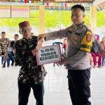 BLT Dana Desa Disalurkan, Polsek Negeri Besar Kawal Penyaluran di Aula Balai Kampung Kiling-Kiling