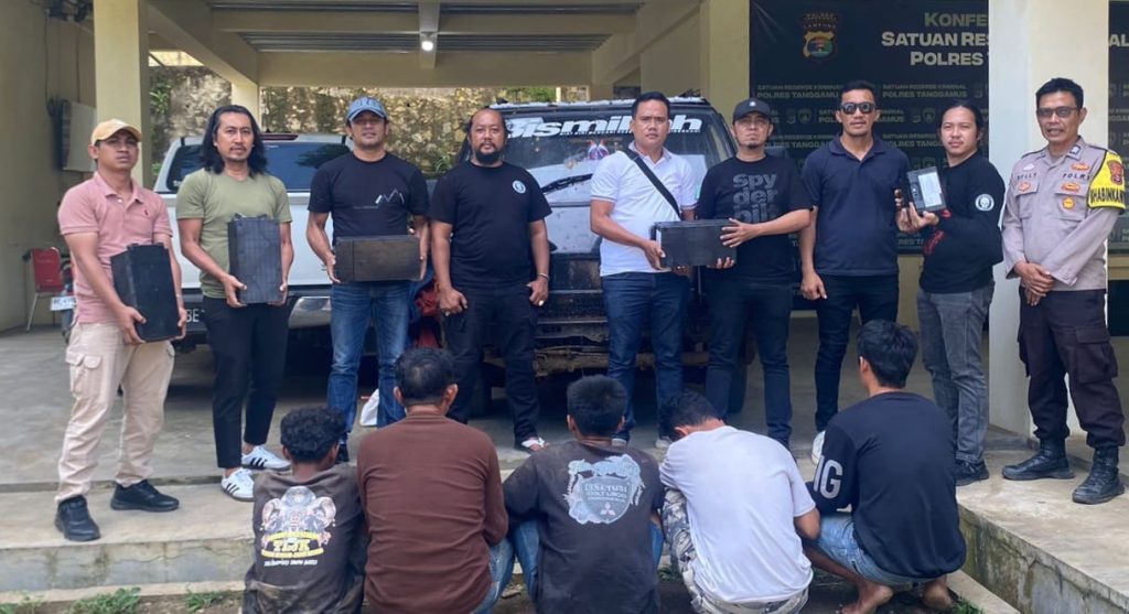 Maling Aki PLTS Di Pekon Margomulyo Warga Semaka Di Borgol Polisi