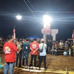 Sempat Turun Hujan! Penonton Tarik Tambang Akhmat Khoiri Cup 2 Tetap Antusias Sorak Pemain Kesayangan