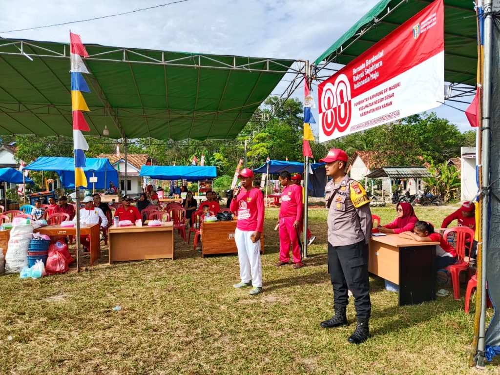 Semarak HUT RI KE-80, Polsek Negeri Besar Ikuti Olahraga Bersama di Tingkat Kampung