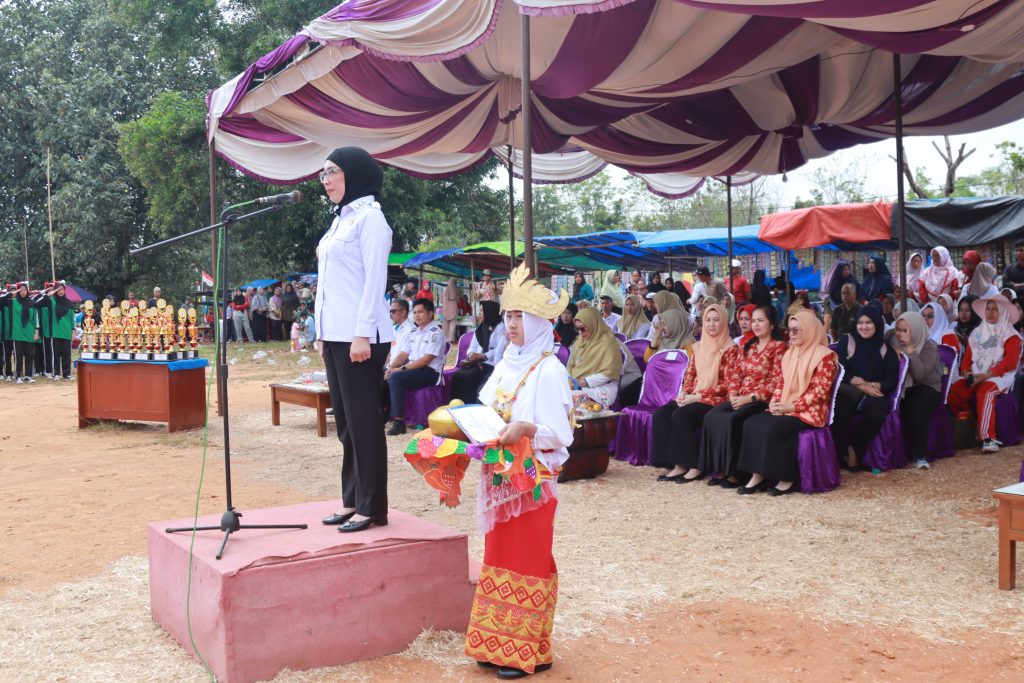 Bupati Ayu Dukung Pelestarian Budaya Lewat Lomba PBB dan Pidato Bahasa Lampung Se-Kabupaten Way Kanan