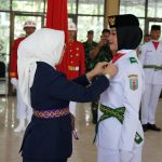 Bupati Ayu Resmi Kukuhkan Paskibra Kabupaten Way Kanan Tahun 2025