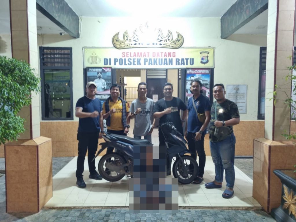Polsek Pakuan Ratu Ringkus Diduga Pelaku Curat Ranmor di Tempat Karoke Bintang