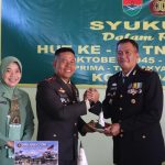 Hadiri Upacara HUT KE-80 TNI, Kapolres Way Kanan Berharap TNI Semakin Prima dan Dicintai Rakyat