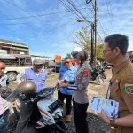 Polres Way Kanan Sosialisasi Pemutihan Pajak Kendaraan Bermotor Tahun 2025 di Pasar Baradatu