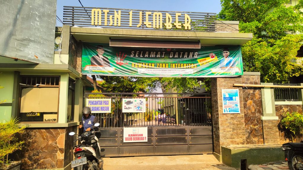 Kasus Bullying di MTs Negeri Jember Disorot: Korban Terpaksa Pindah Sekolah, Pelaku Utama Diduga Anak Guru