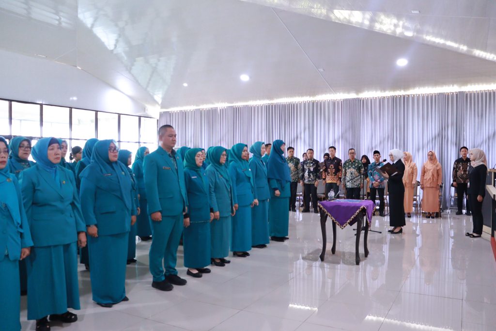 TP PKK Kabupaten Way Kanan Masa Bhakti 2025-2030 Resmi Dilantik Bupati Ayu Asalasiyah