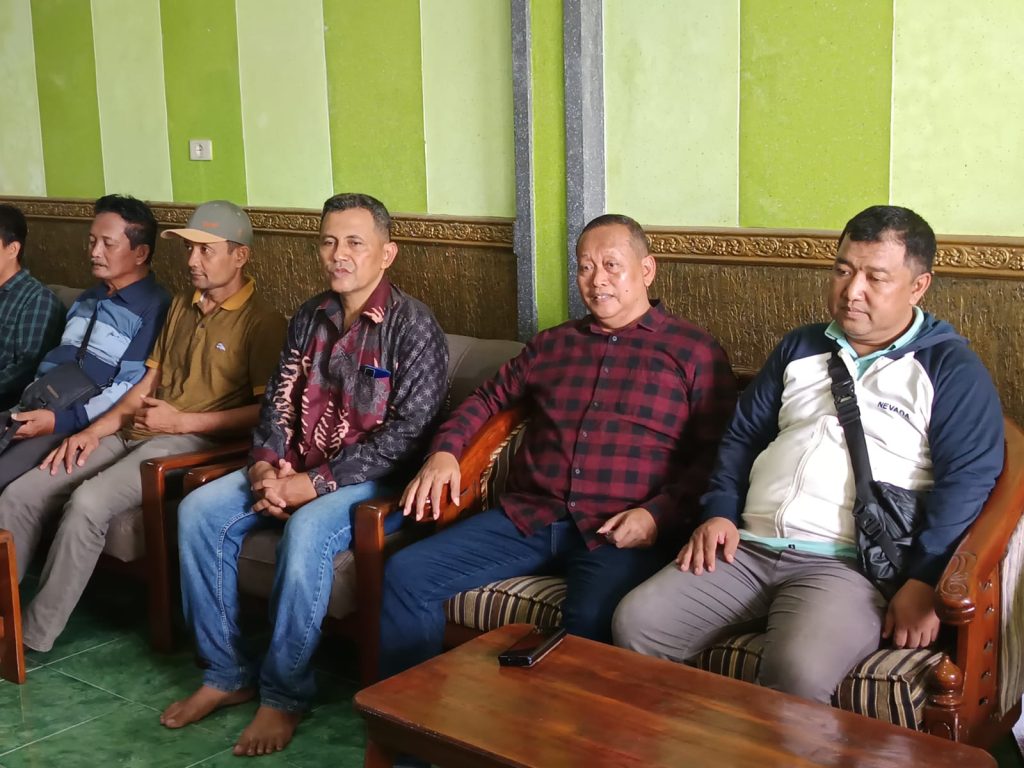 Puluhan Pemilik Kios di Jombang Jember Tolak Pendirian Kios Gapoktan Dewi Sri, Dugaan Penyalahgunaan Wewenang Mengemuka