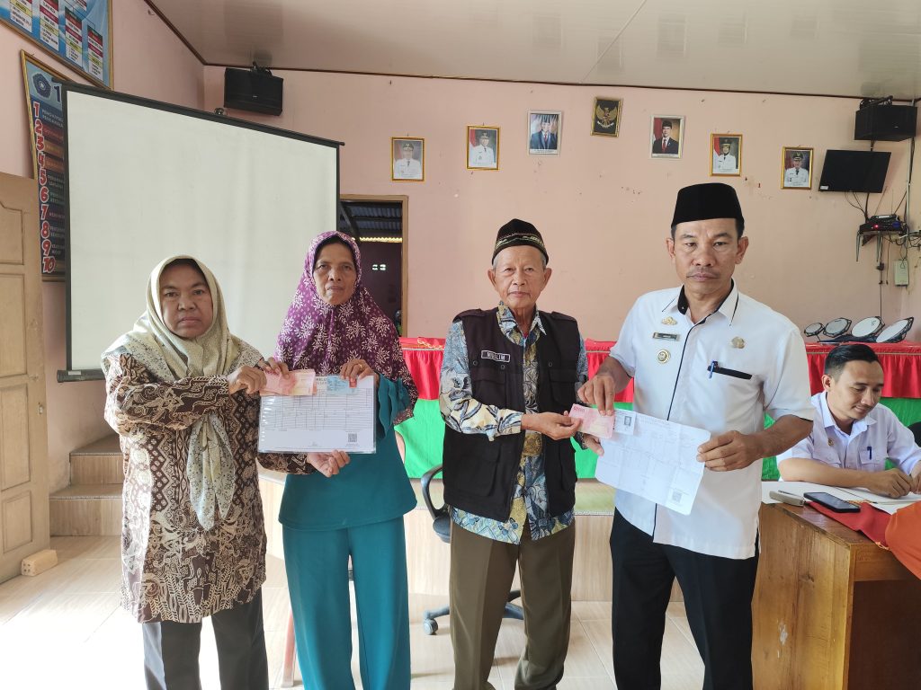 Tiyuh Bandar Dewa Melalui Dana Desa 2025 Perkuat Layanan Sosial, Pendidikan dan Kesehatan Warga