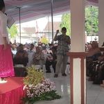 Ketua RT 02 RW 35 Sanggrahan Curahkalong Sampaikan Aspirasi Perbaikan Jalan kepada Bupati Jember