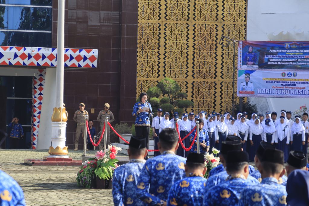 Upacara Hari Guru Nasional, Bupati Ayu Apresiasi Dedikasi Tenaga Pendidik