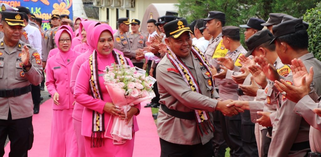 Penyambutan Kapolres Way Kanan, AKBP Didik Kurnianto Tekanan Sinergitas dan Pelayanan Masyarakat