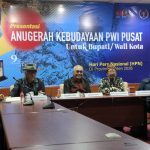 Sepuluh Kepala Daerah dan Tiga Wartawan Raih Trofi Abyakta di HPN 2026