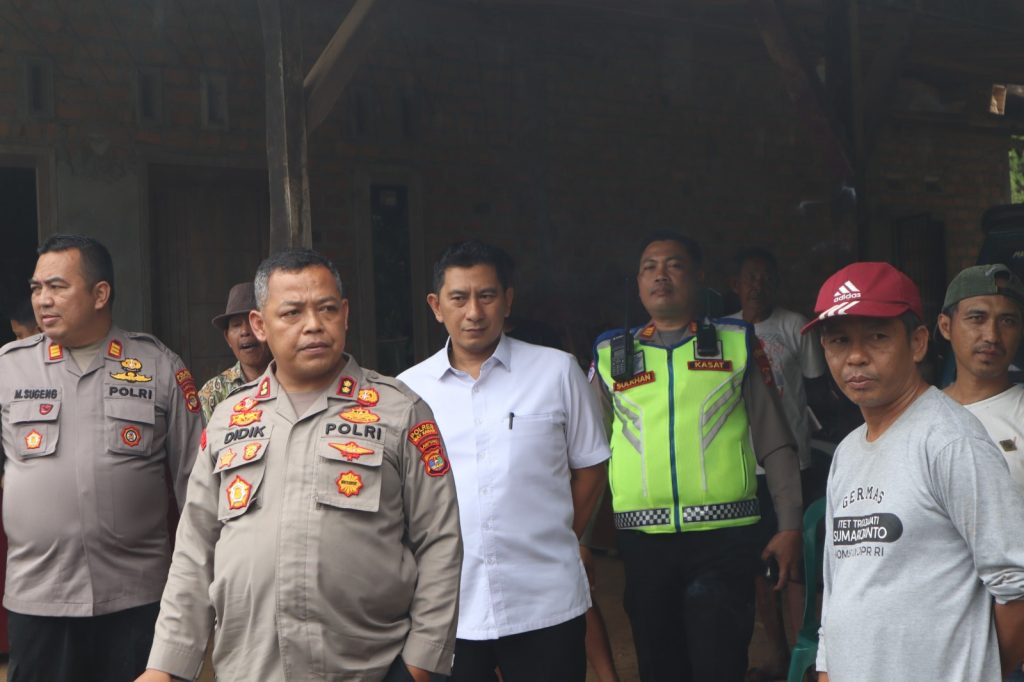 Kunjungi Polsek Jajaran, Kapolres Way Kanan Dorong Anggota Jauhi Pelanggaran