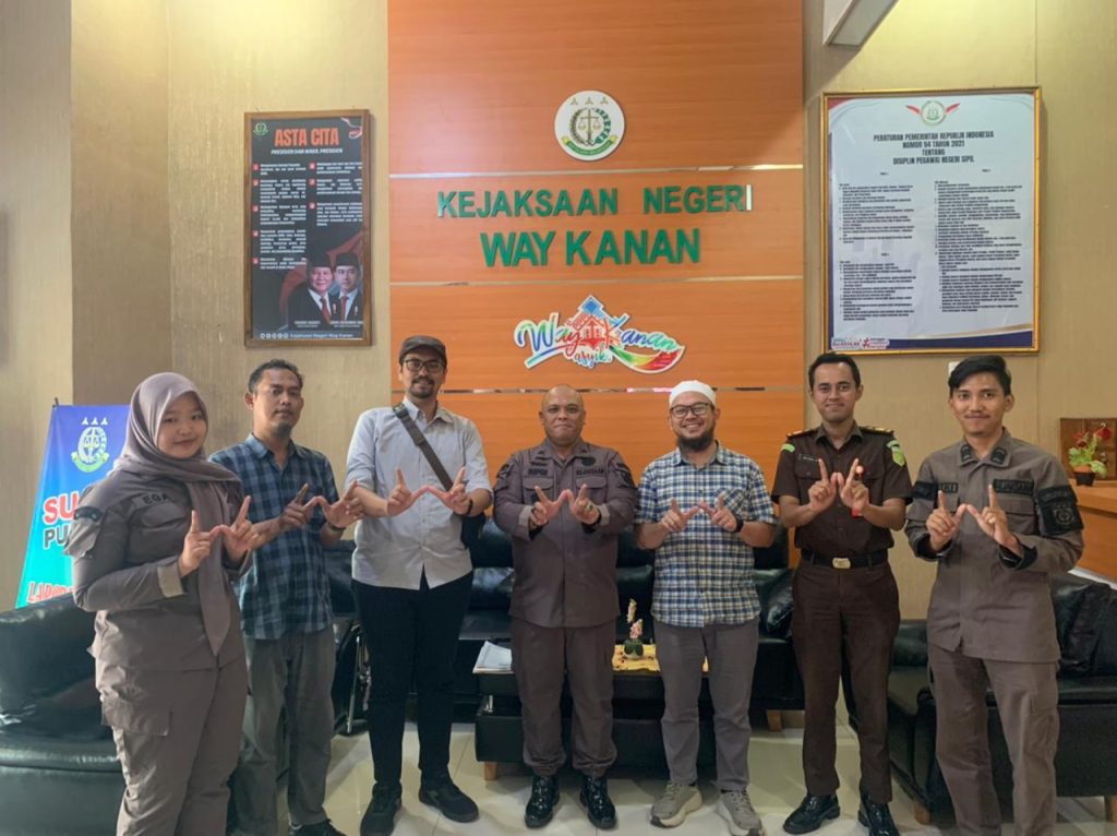 Kejari Way Kanan dan KPKNL Metro Melakukan Penilaian Barang Rampasan Yang Telah Mempunyai Hukum Tetap (Incraht)