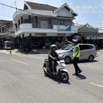 SATLANTAS POLRES PESISIR BARAT CIPTAKAN KELANCARAN ARUS LALU LINTAS DI HARI LIBUR