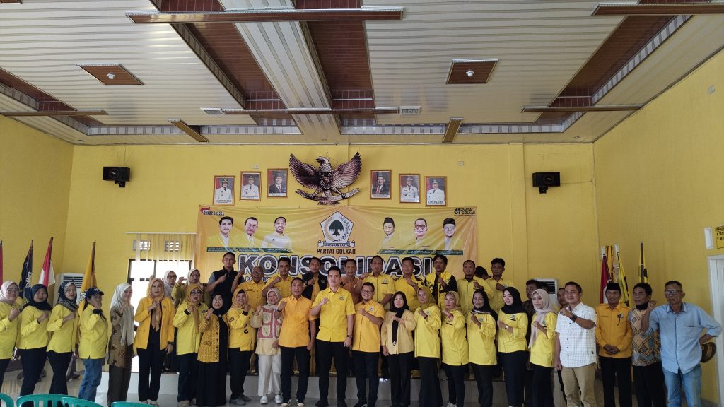 Rapat Konsolidasi, Ketua DPD Golkar Lamtim : Pengurus Harus Solit Kompak