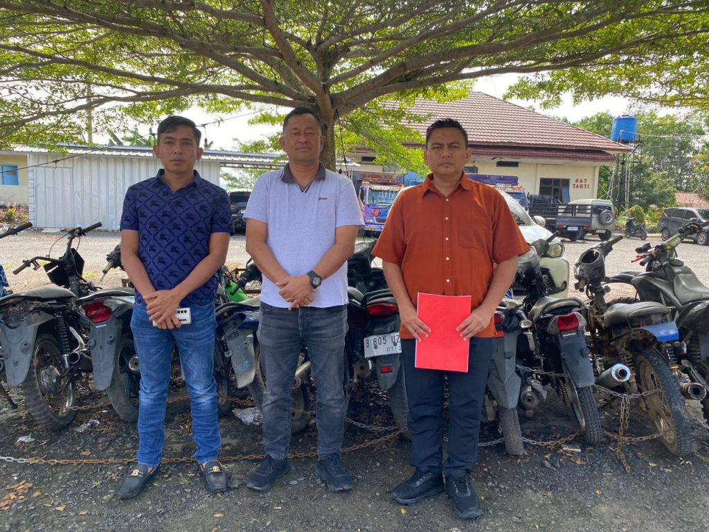 Ungkap Kasus Curat Ranmor di Tiga TKP, Satreskrim Polres Way Kanan Amankan Belasan Motor dan Dua Pelaku Satu diantaranya Residivis Curat di Tahun 2016
