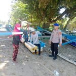 SAT POLAIRUD POLRES PESISIR BARAT MENYAPA NELAYAN