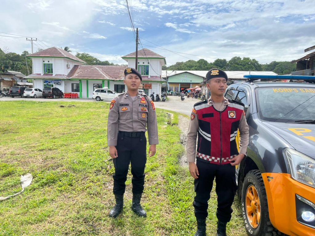 TINGKATKAN KEAMANAN, POLRES PESISIR BARAT GENCARKAN PATROLI DI OBJEK VITAL DAN DESTINASI WISATA