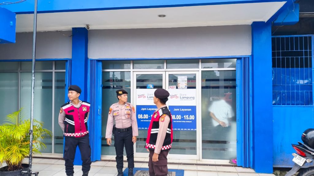 SAT SAMAPTA POLRES PESISIR BARAT PASTIKAN SITKAMTIBMAS AMAN DAN PASTIKAN SITKAMTIBMAS AMAN DAN KONDUSIF DI BULAN RAMADHAN