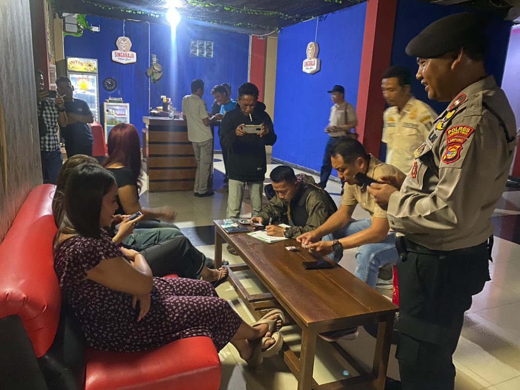 Polsek Pasir Sakti Gelar Razia Tempat Hiburan, Karaoke Sultan Diminta Tutup Selama Ramadhan