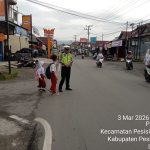 POLSEK PESISIR TENGAH GELAR PAM RAWAN PAGI, DI LOKASI RAWAN MACET SAAT BULAN RAMADHAN 